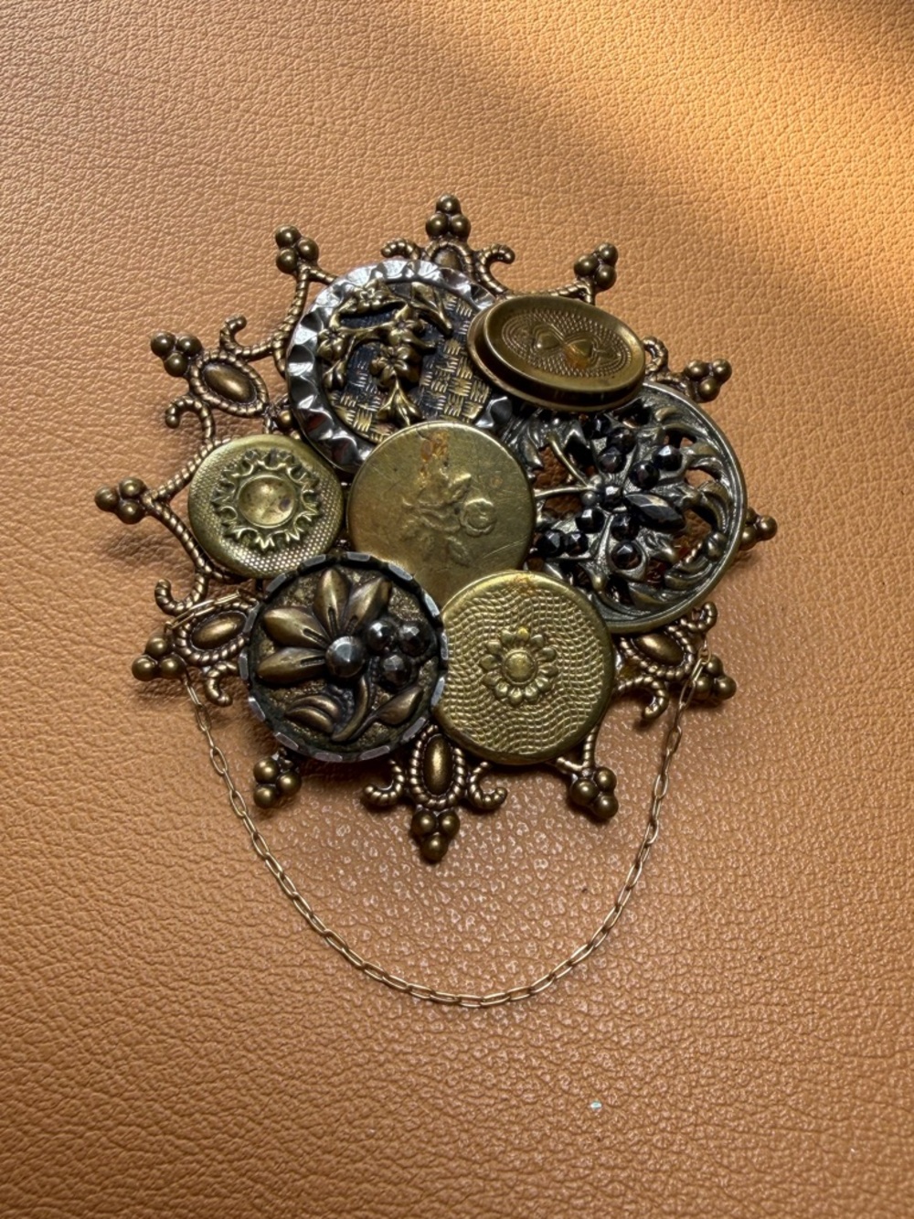 Handmade Vintage Button Collage Brooch – Steampunk Victorian Style - Picture 11 of 12